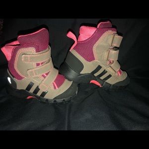 Adidas toddler snow/hiking boots